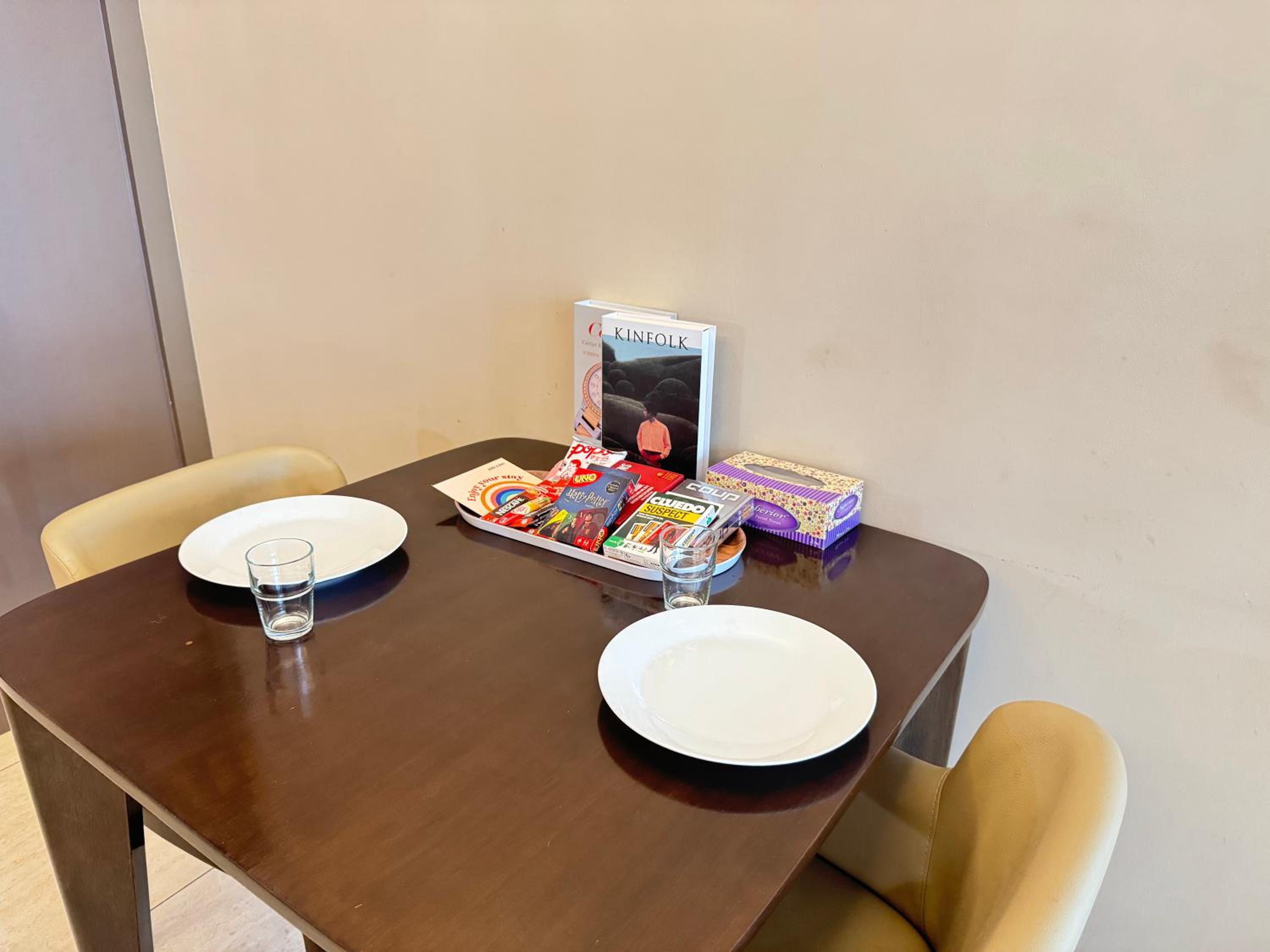 Dorsett Residence Sri Hartamas by Chengal with Bathtub, Rooftop Pool, KL City Centre, Round the Clock Security, Netflix, Youtube, Free Parking