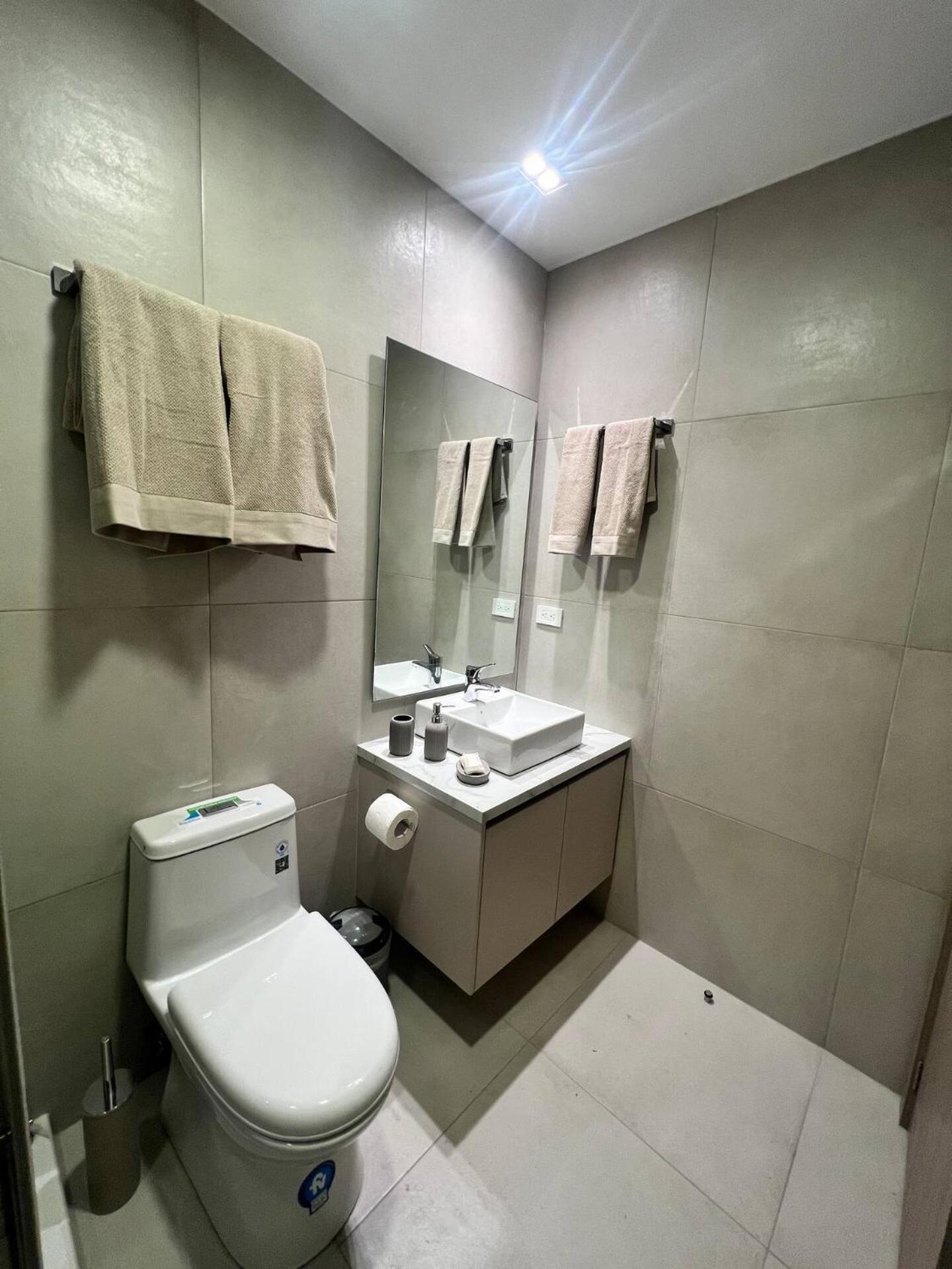 Acqualina Apartments and Spa
