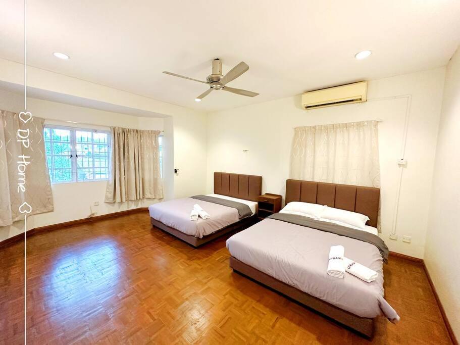 Grand Retreat in OUG 18 PAX Private Pool Paradise