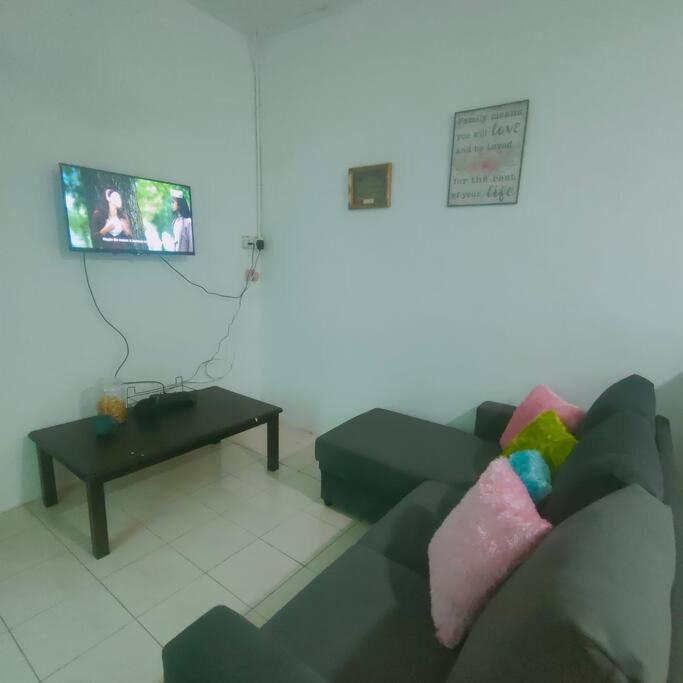 Taman Tinah Homestay