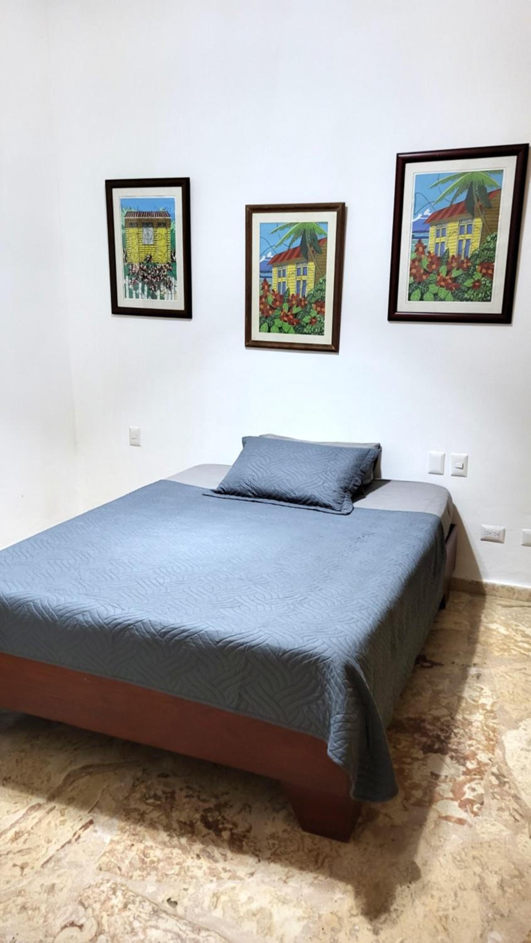 Novac Etay