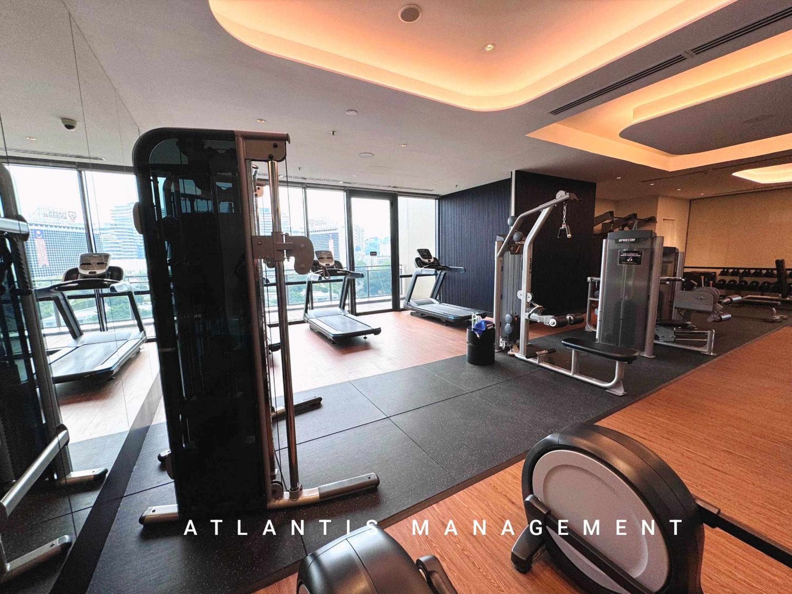 KL Eco City Luxury 2 Bedrooms Apartment, Walking Distance to Mid Valley & The Garden & LRT