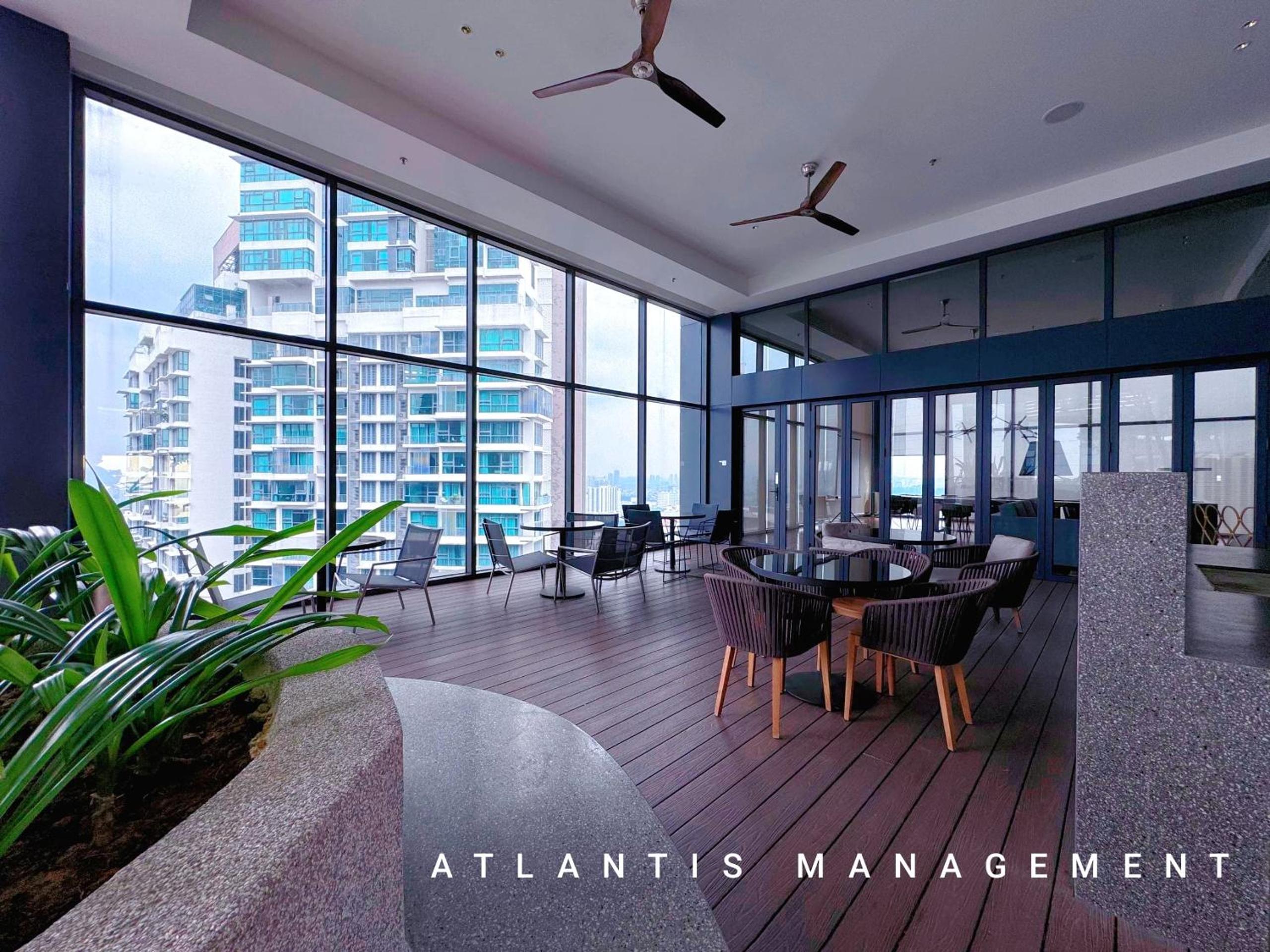 KL Eco City Luxury 2 Bedrooms Apartment, Walking Distance to Mid Valley & The Garden & LRT