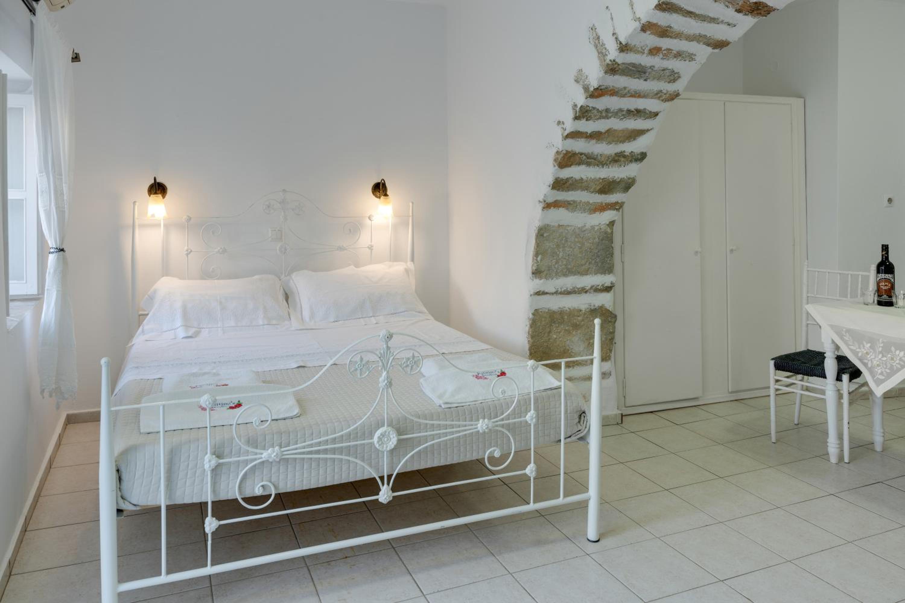 Politimis Studio N7 photo 3