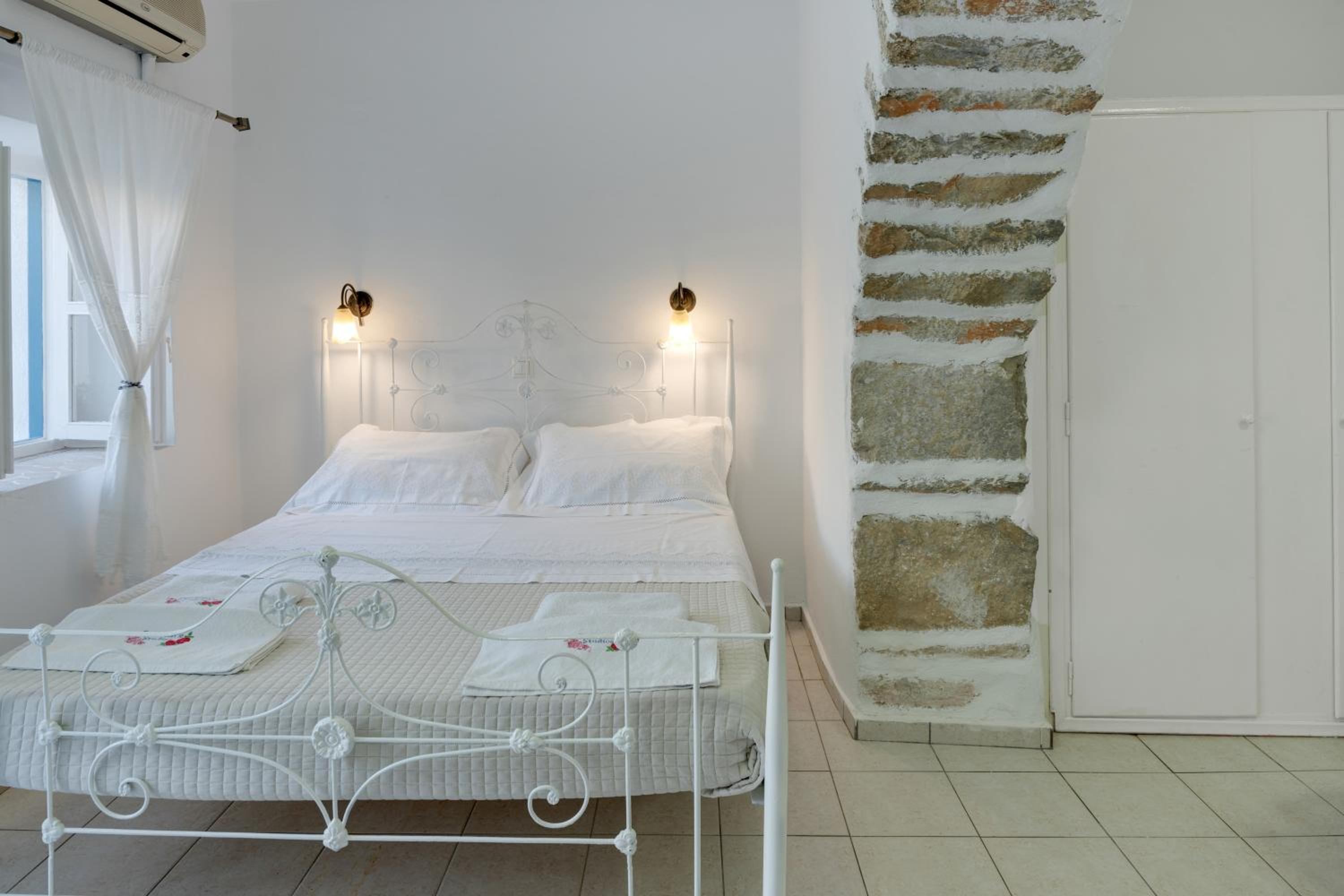 Politimis Studio N7 photo 4