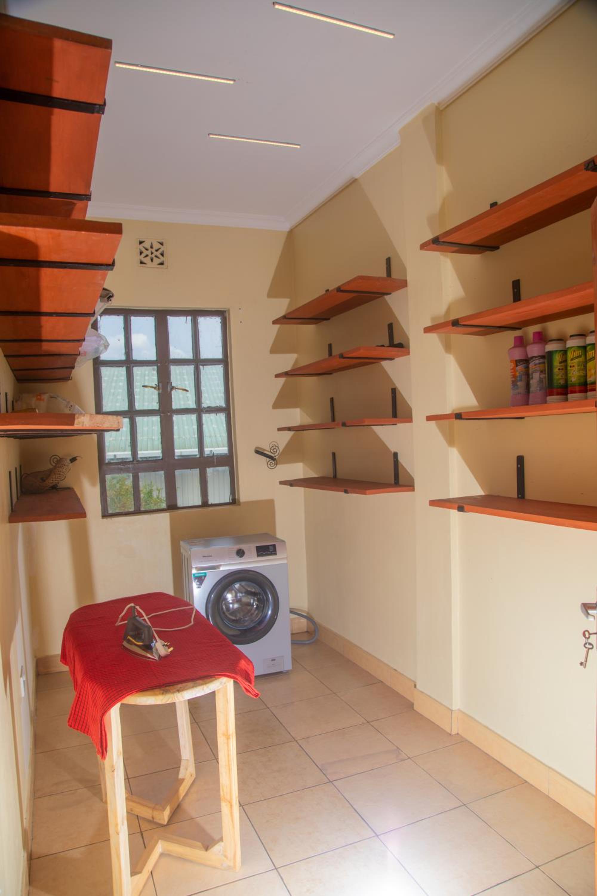 Moshono apartment