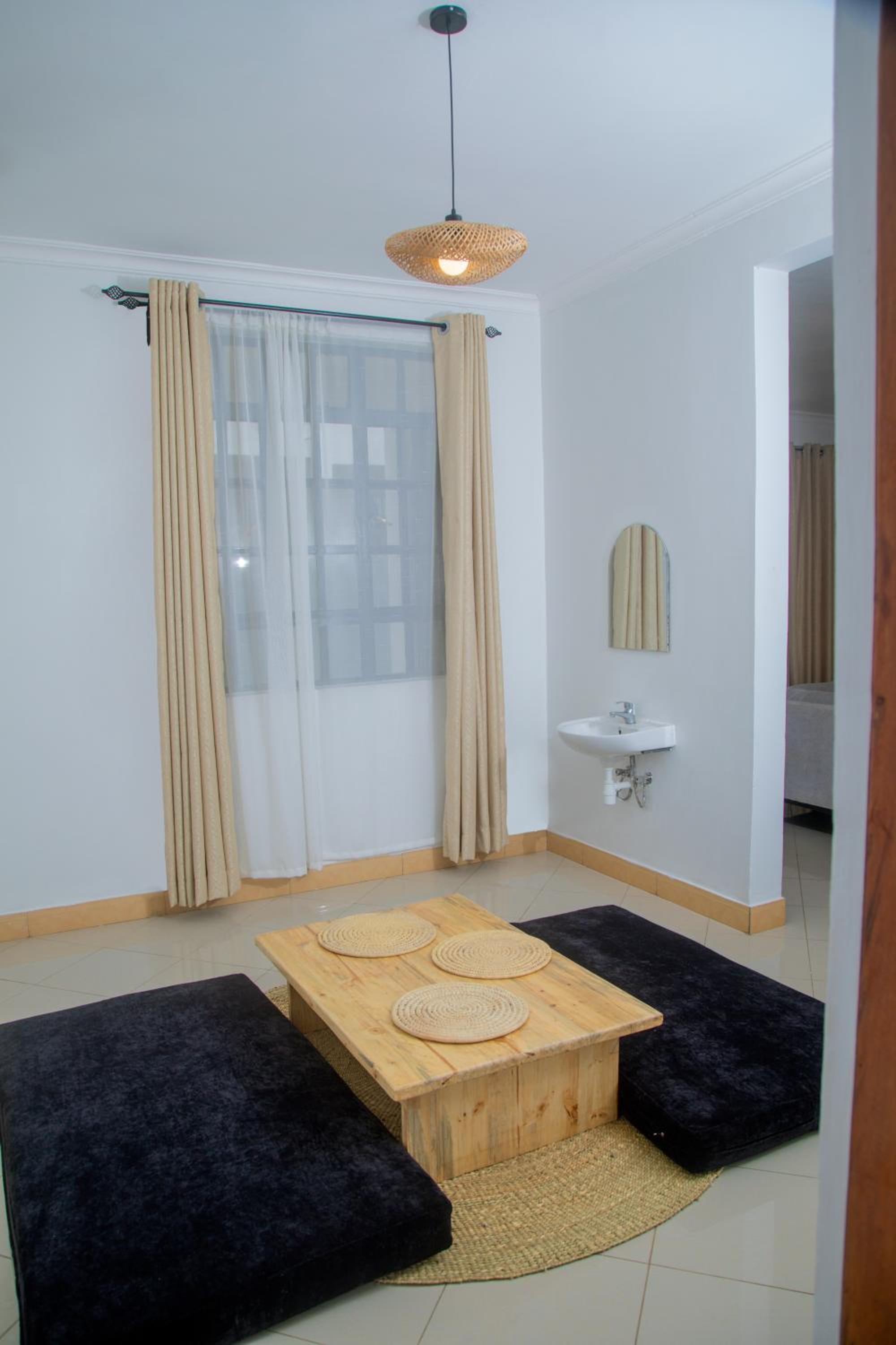 Moshono apartment