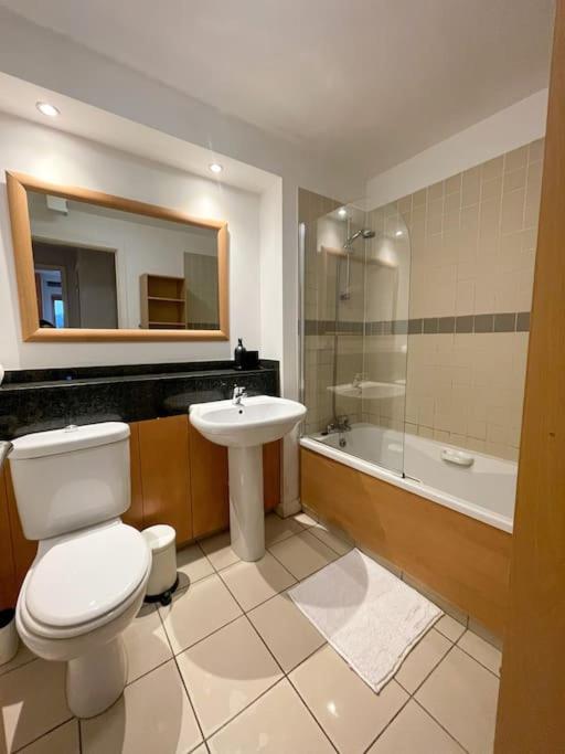 Cozy One Bedroom Apartment in Grand Canal