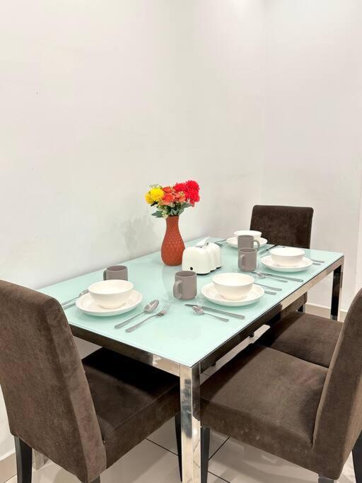 Mansion One Modern 5pax walking distance Gleneagles Hospital Gurney Plaza photo 7