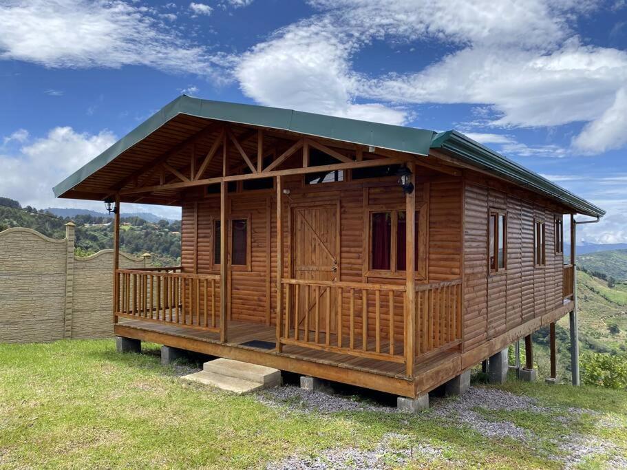 Cabaña Tulipanes - COZY cabin in an awesome place!
