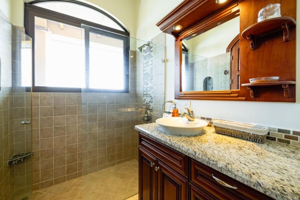 Casa Texvol 3br Villa W Ocean View Pool