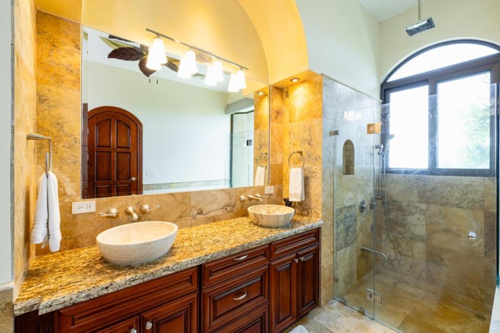 Casa Texvol 3br Villa W Ocean View Pool