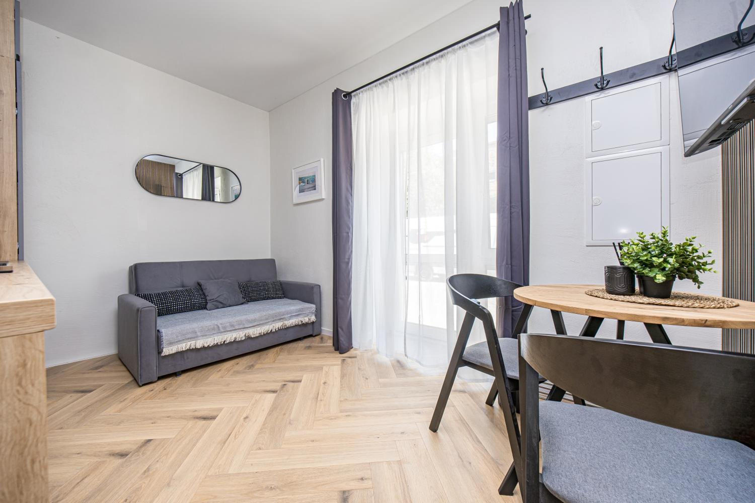 Jaukūs apartamentai Palangoje su baseinu