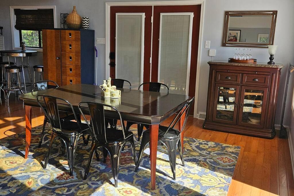 Escape to The Woods, Mountain View, Hot Tub, Golf view 5