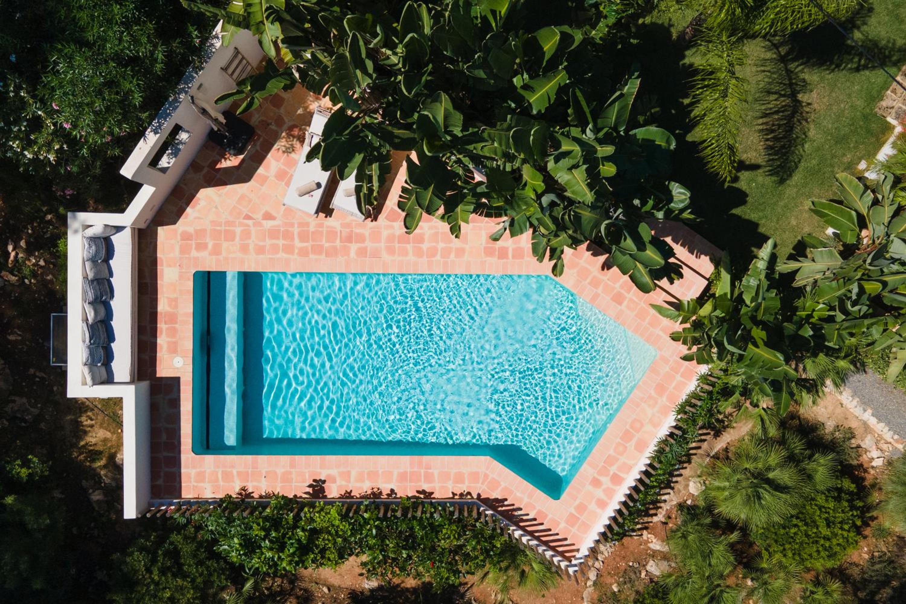 Ca Jardi, Luxury Ibiza-Style villa with private pool, Javea view 3