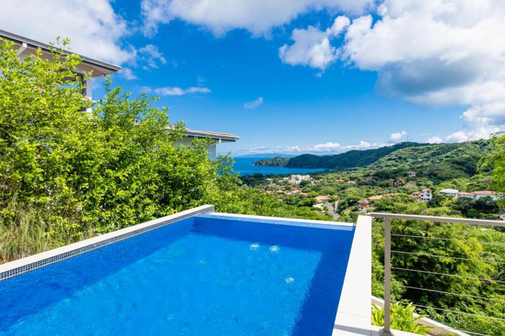 Casa Napoleon New Luxe 4BR Villa w Ocean View