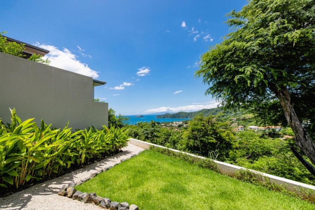 Casa Napoleon New Luxe 4BR Villa w Ocean View