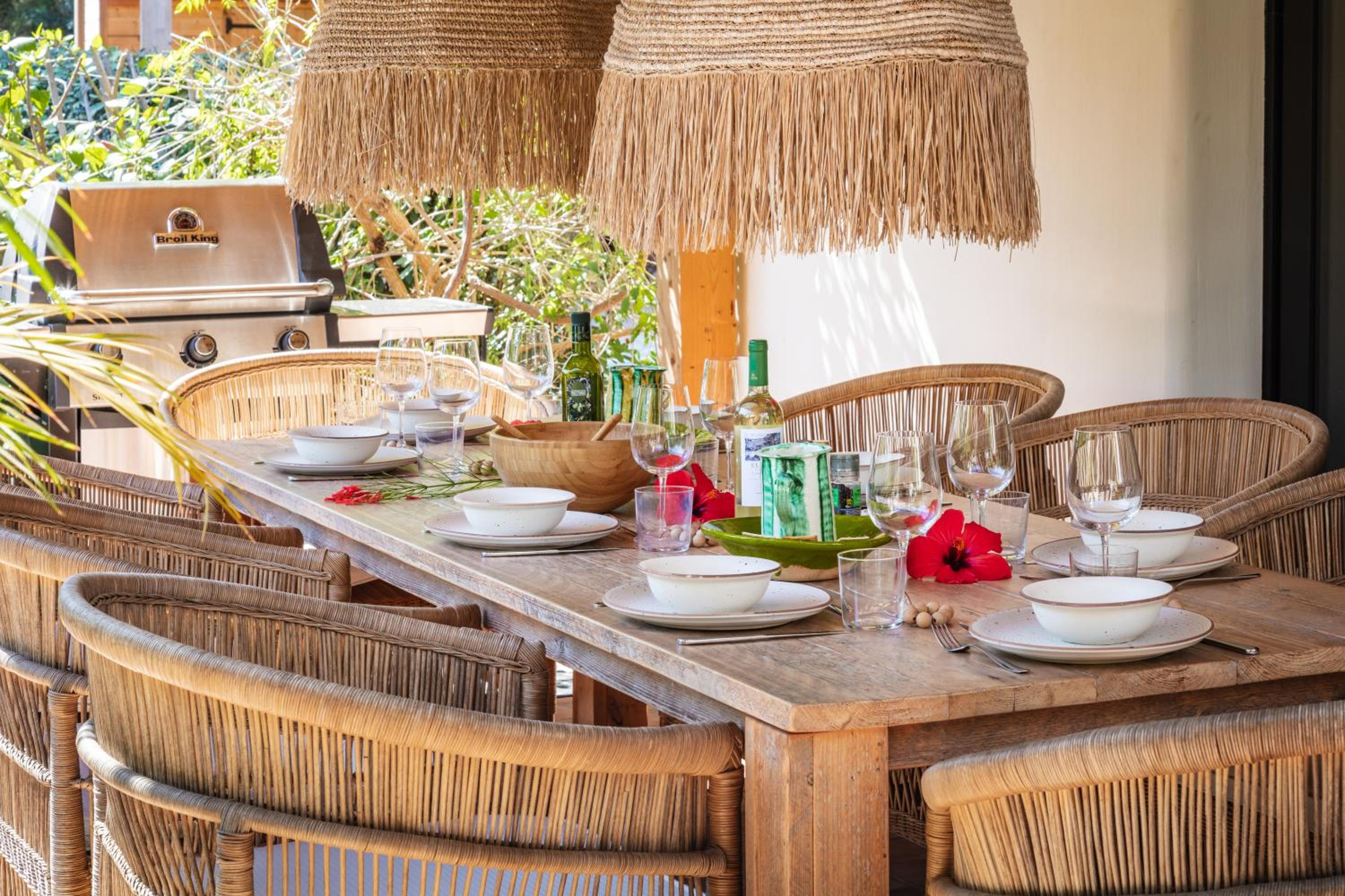Ca Jardi, Luxury Ibiza-Style villa with private pool, Javea view 4