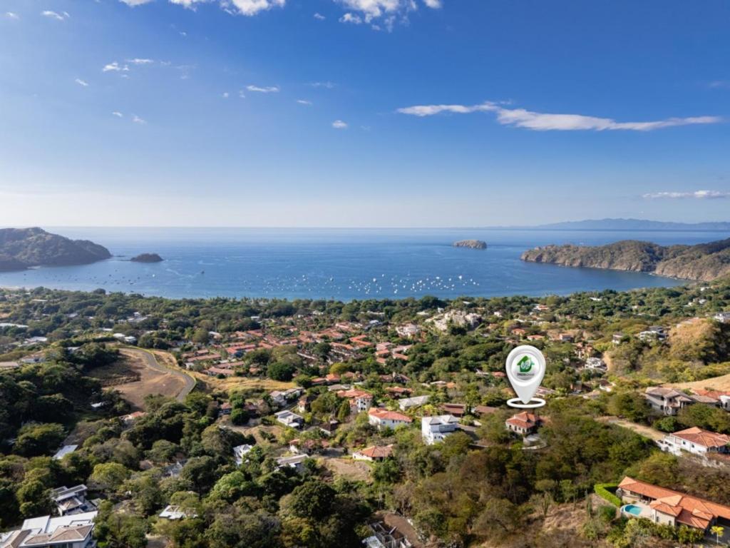 Pacifico 104 Casa Skyfall