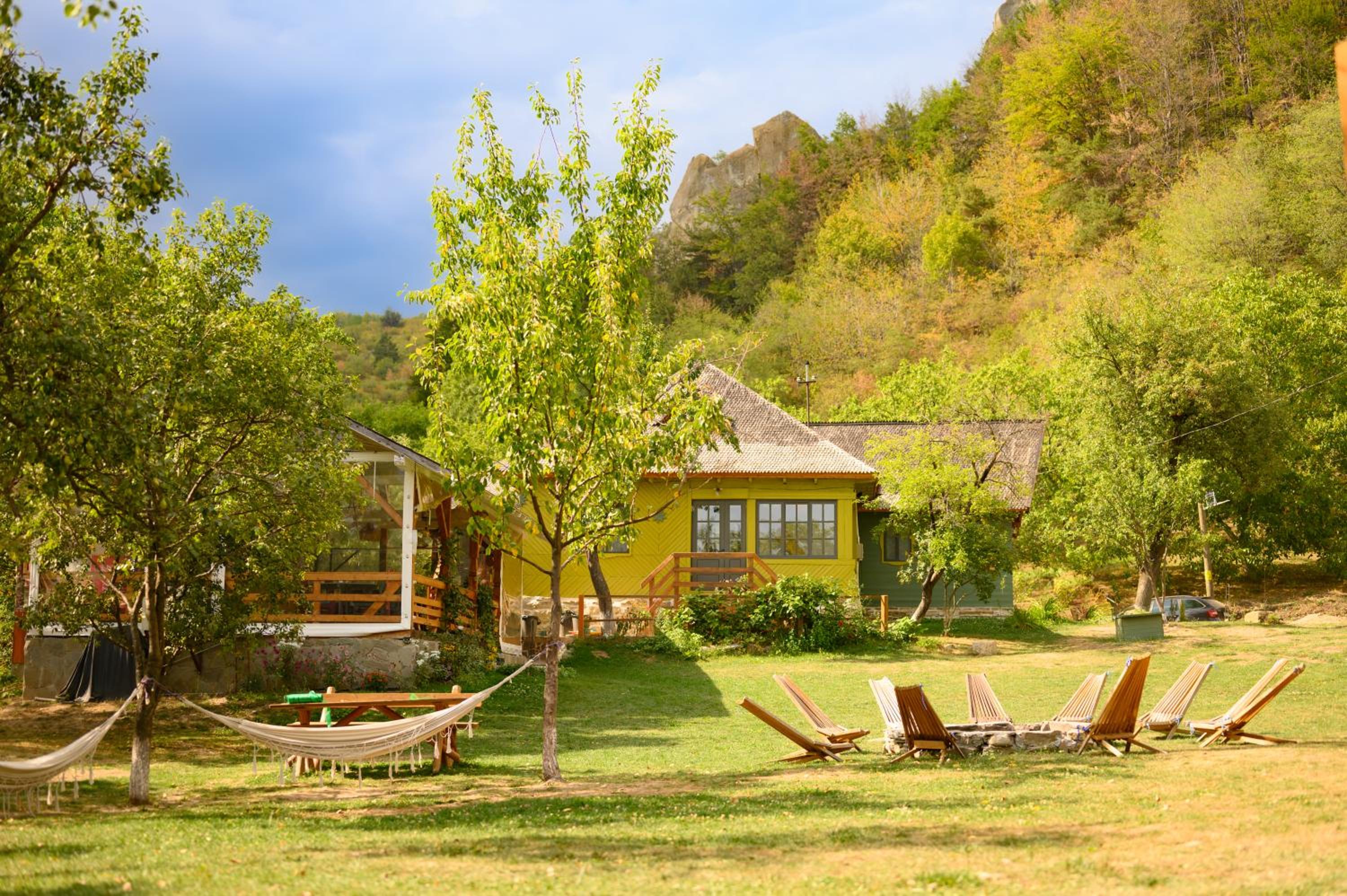 Alunis BUNGALOWS