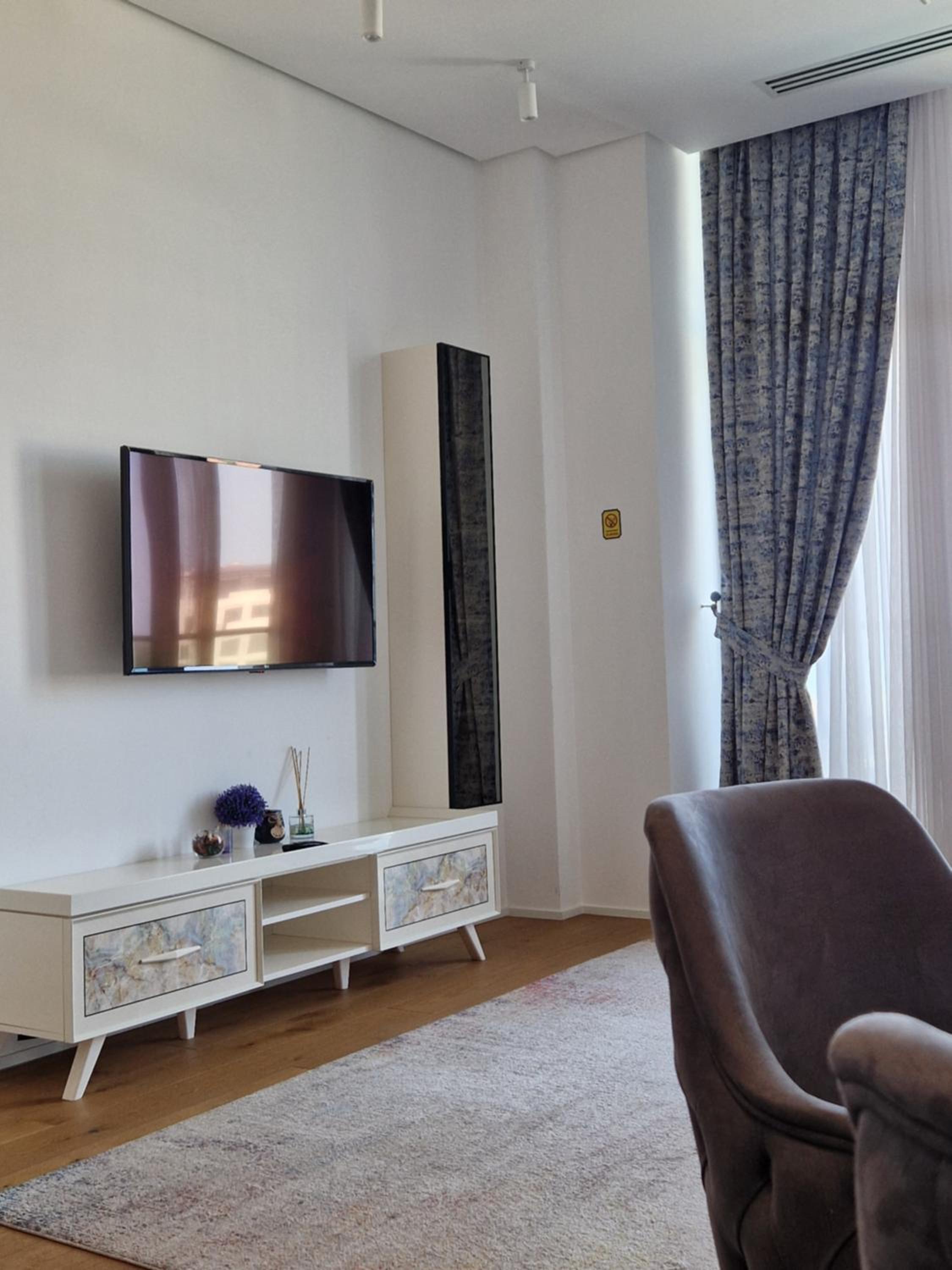 Seabreeze Baku Lighthouse seaview apartment studio
