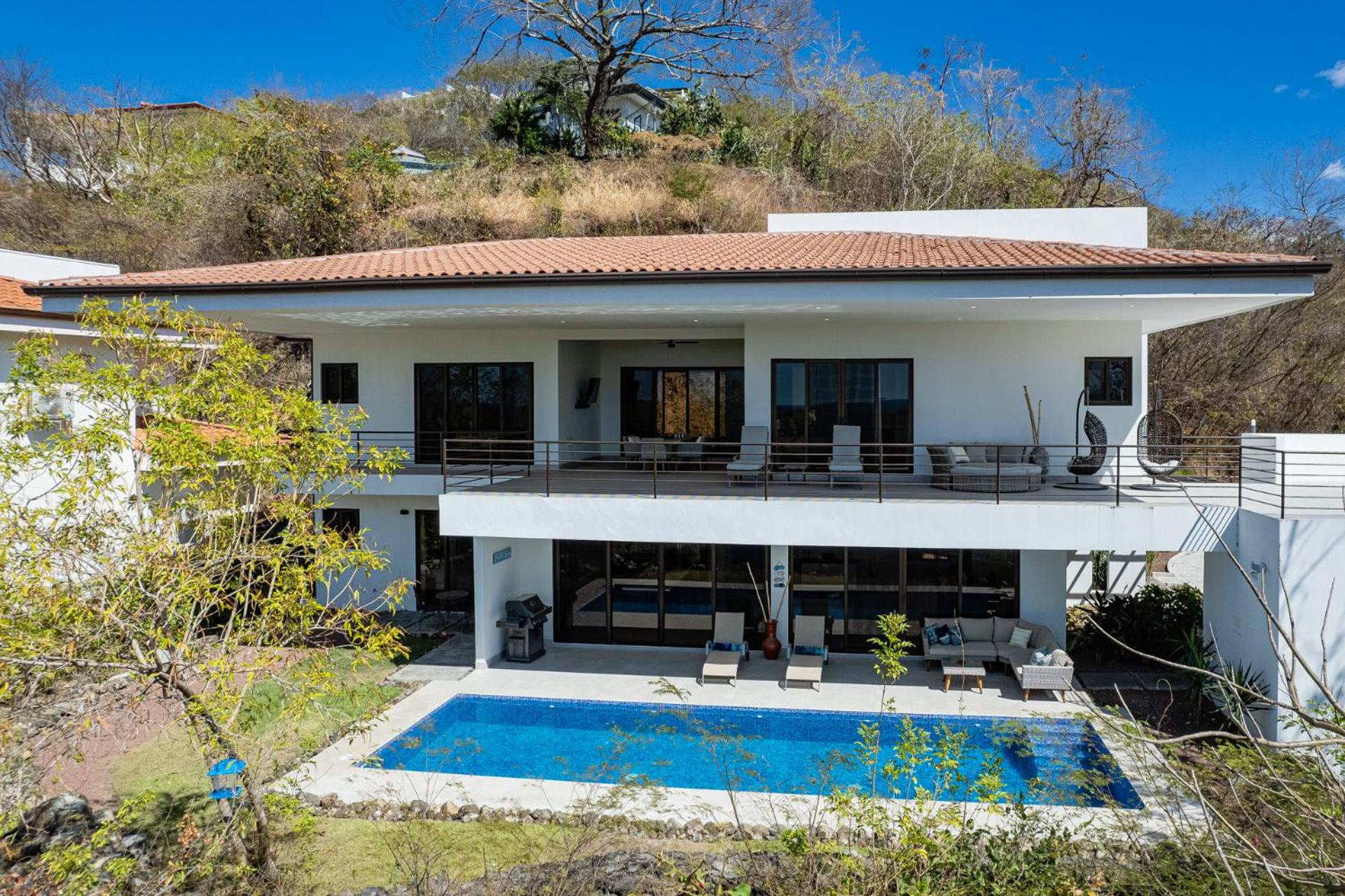 Casa Blanca 3 Master Suites & Pool Walk To Beach