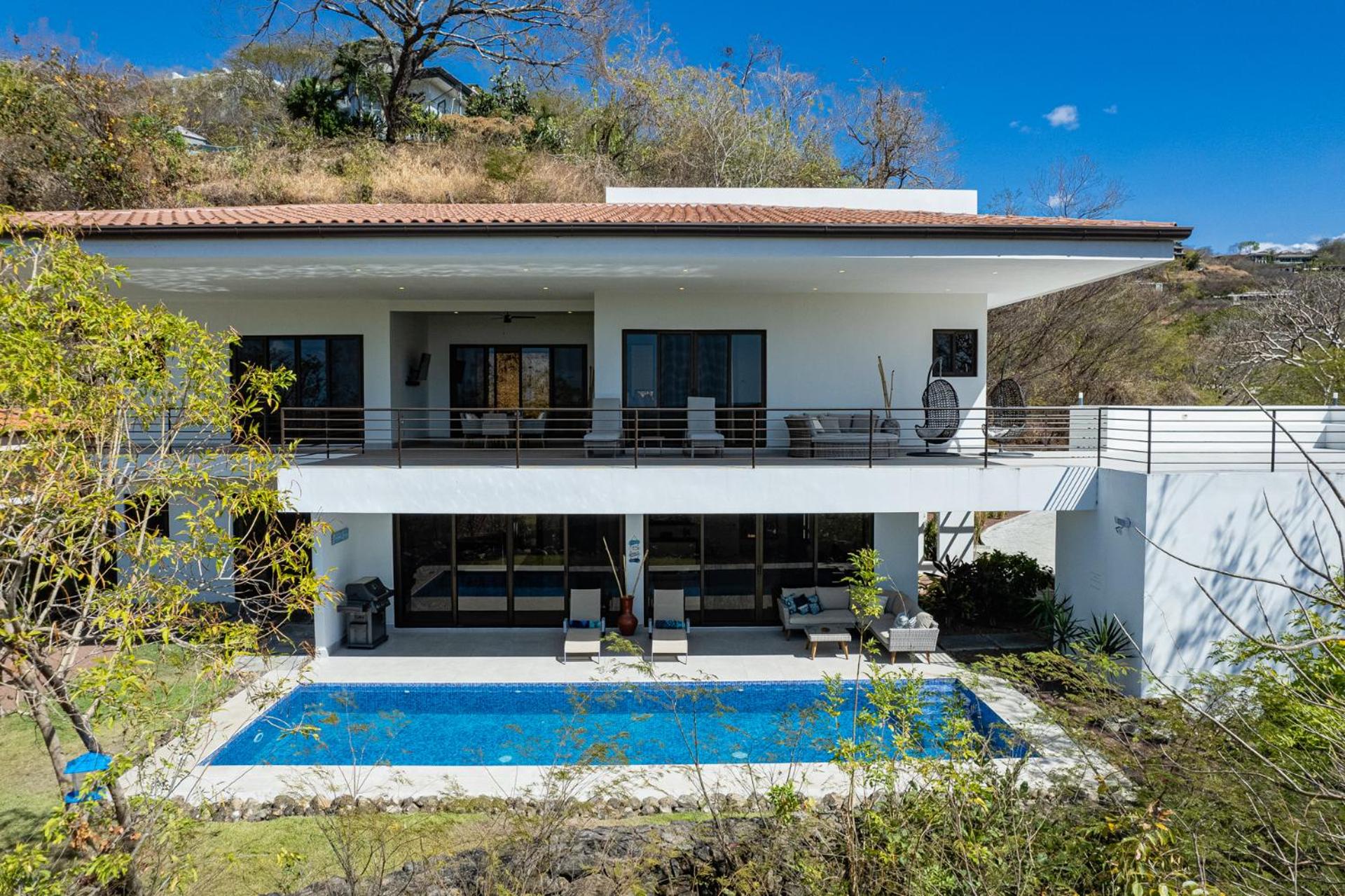 Casa Blanca 3 Master Suites & Pool Walk To Beach