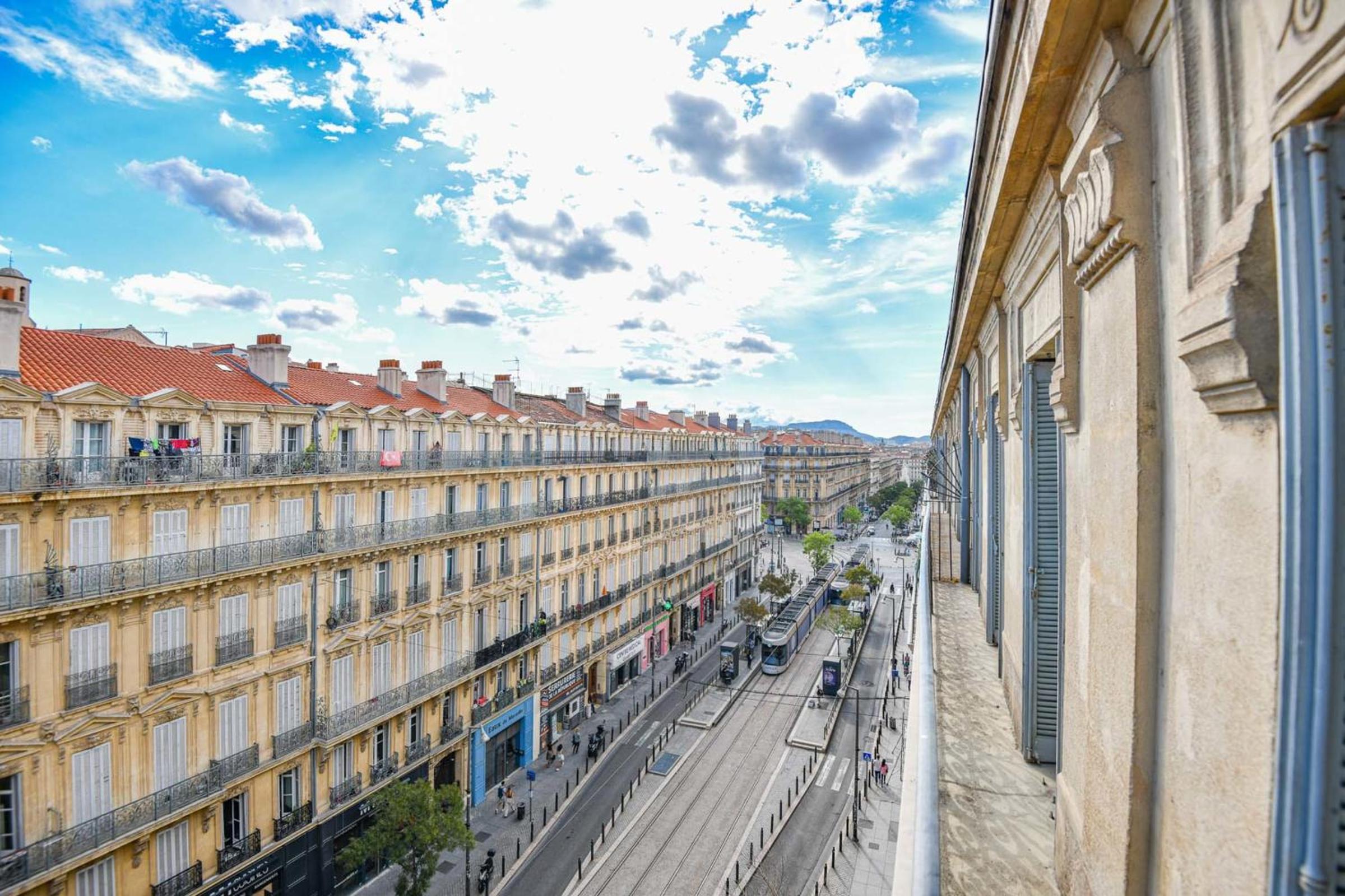 Le République - Beau duplex avec 2 ch hypercentre