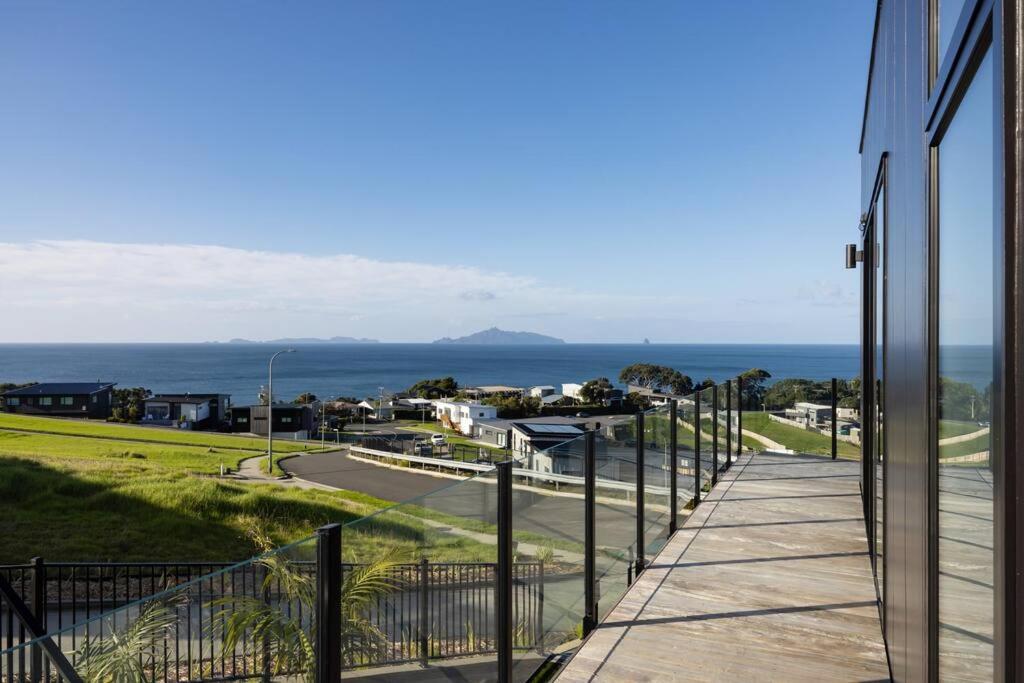 Infinity Villa Langs Beach Pool, Beach and Luxury view 3