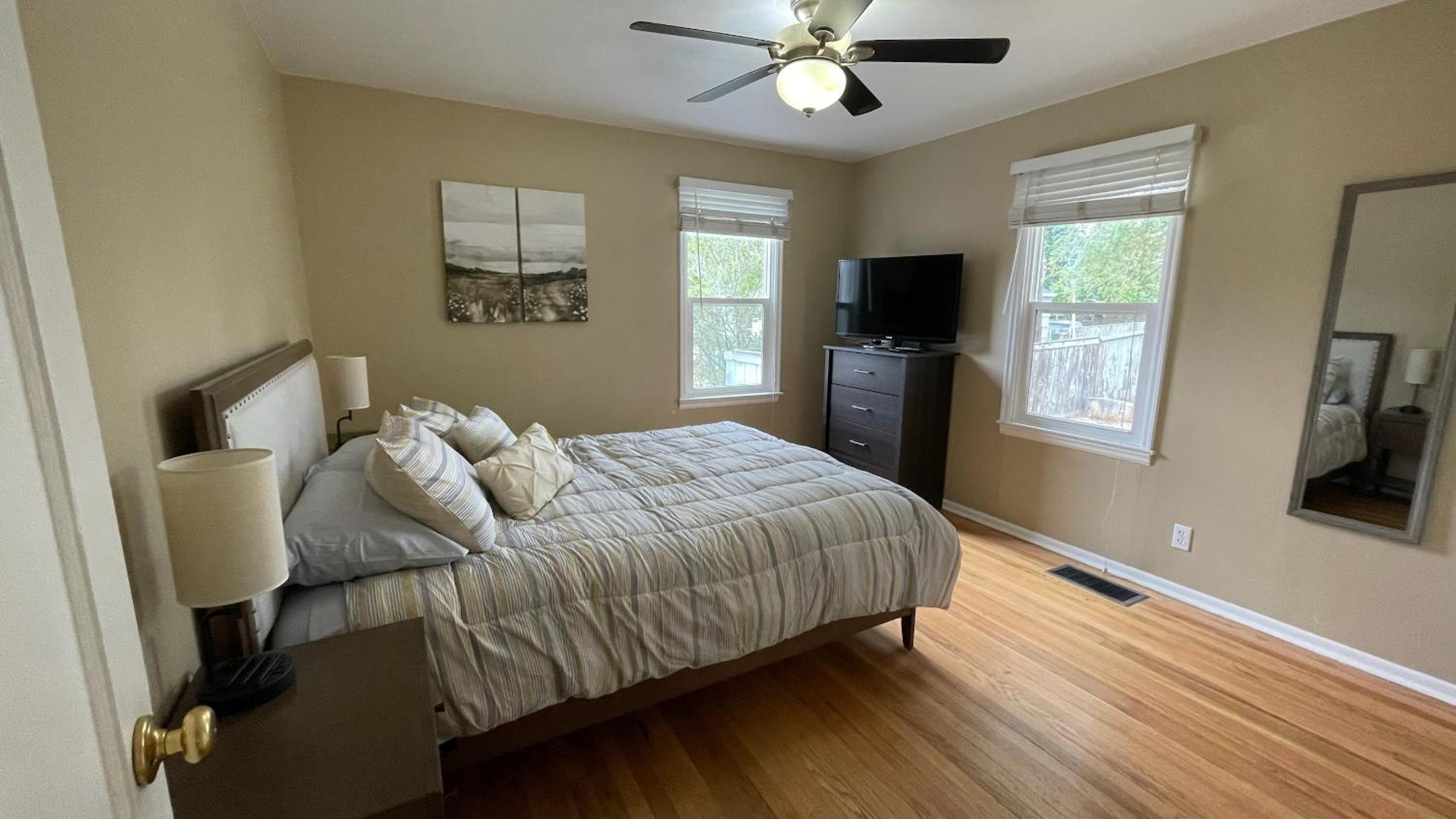 Central Casper Home! view 3