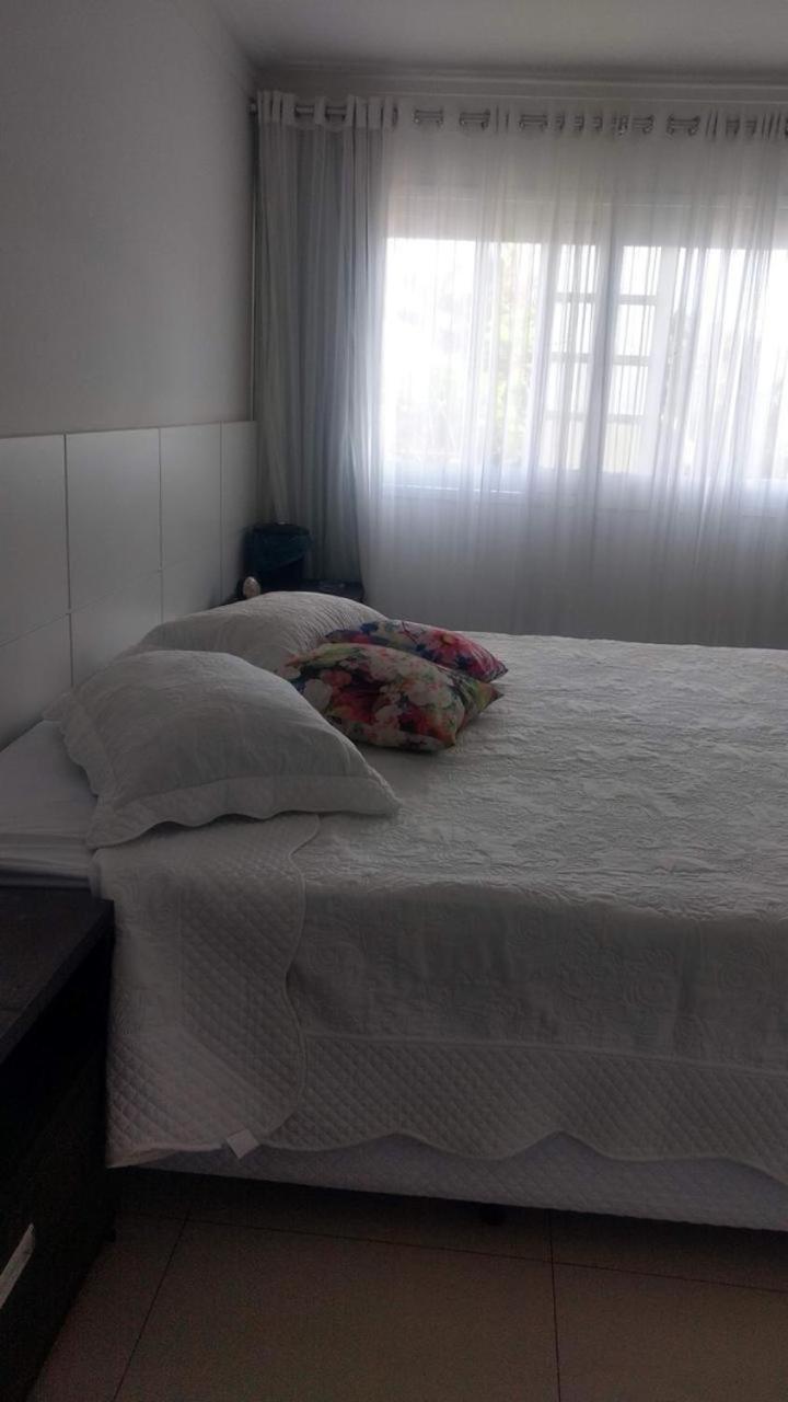 CASA AMPLA COM PISCINA em TORRES