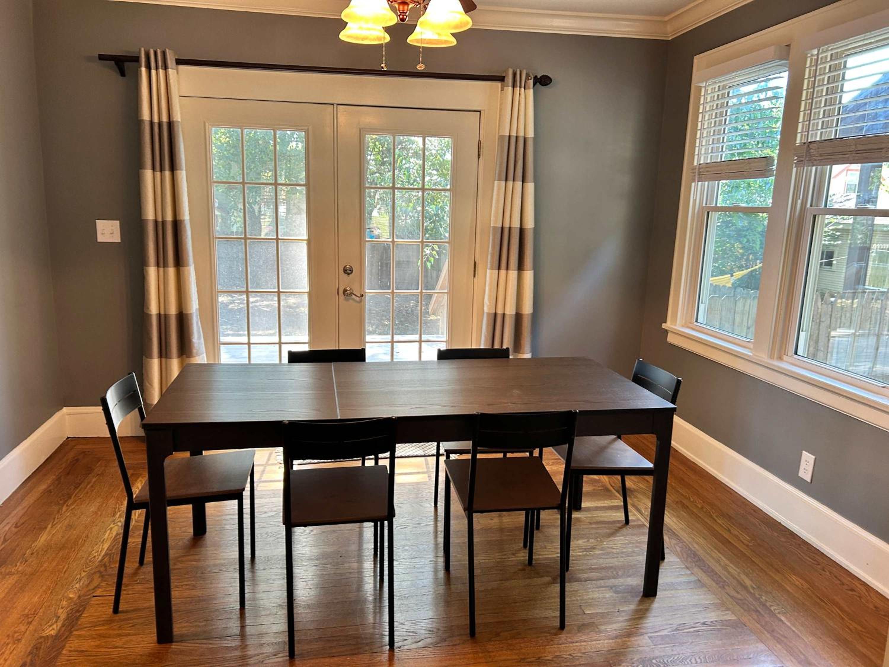 Palmetto 2 Bed Family House in Cincy near Hyde Park