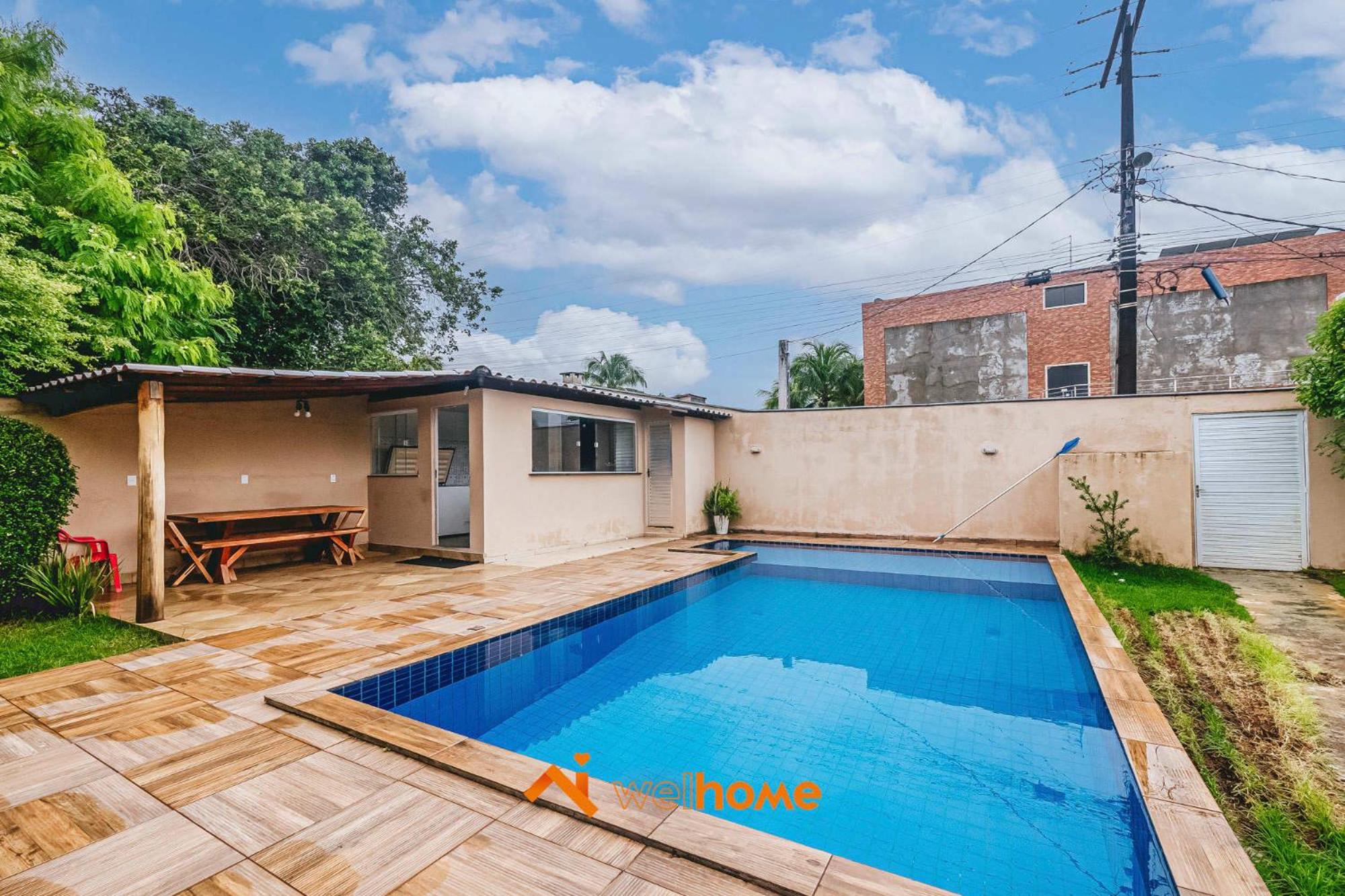 Casa com piscina em Camacari Bahia
