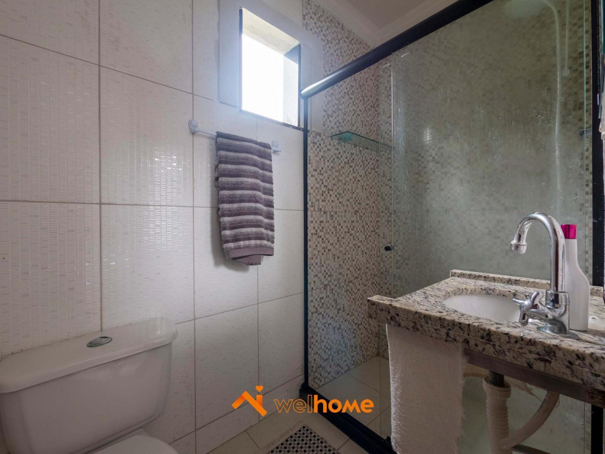 Casa com piscina em Camacari Bahia