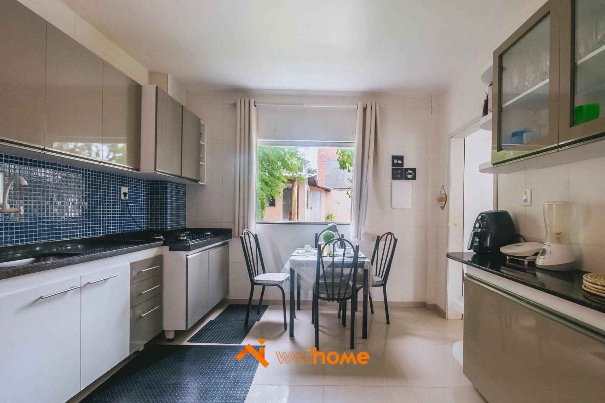 Casa com piscina em Camacari Bahia