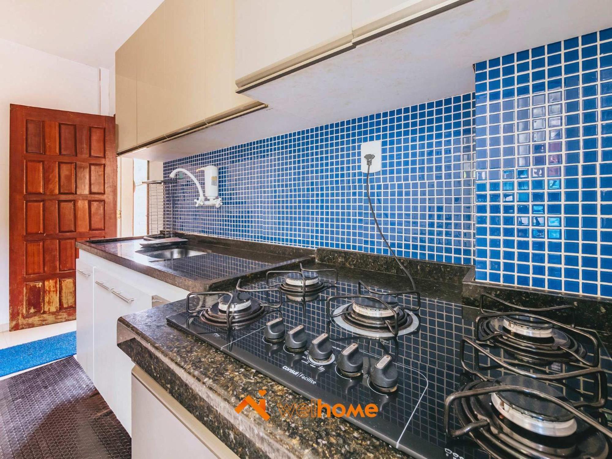 Casa com piscina em Camacari Bahia