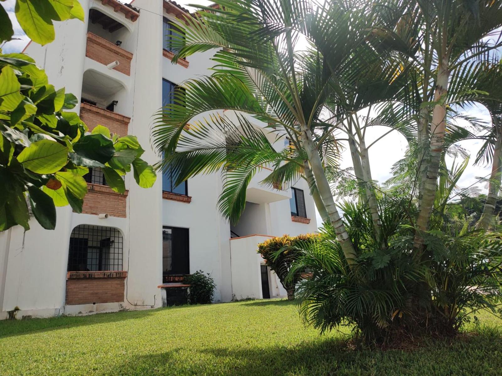 Preciosos departamentos tradicionales cerca de la playa