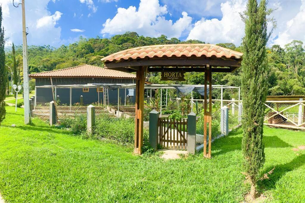 Rancho em Nazaré Paulista, Brasil