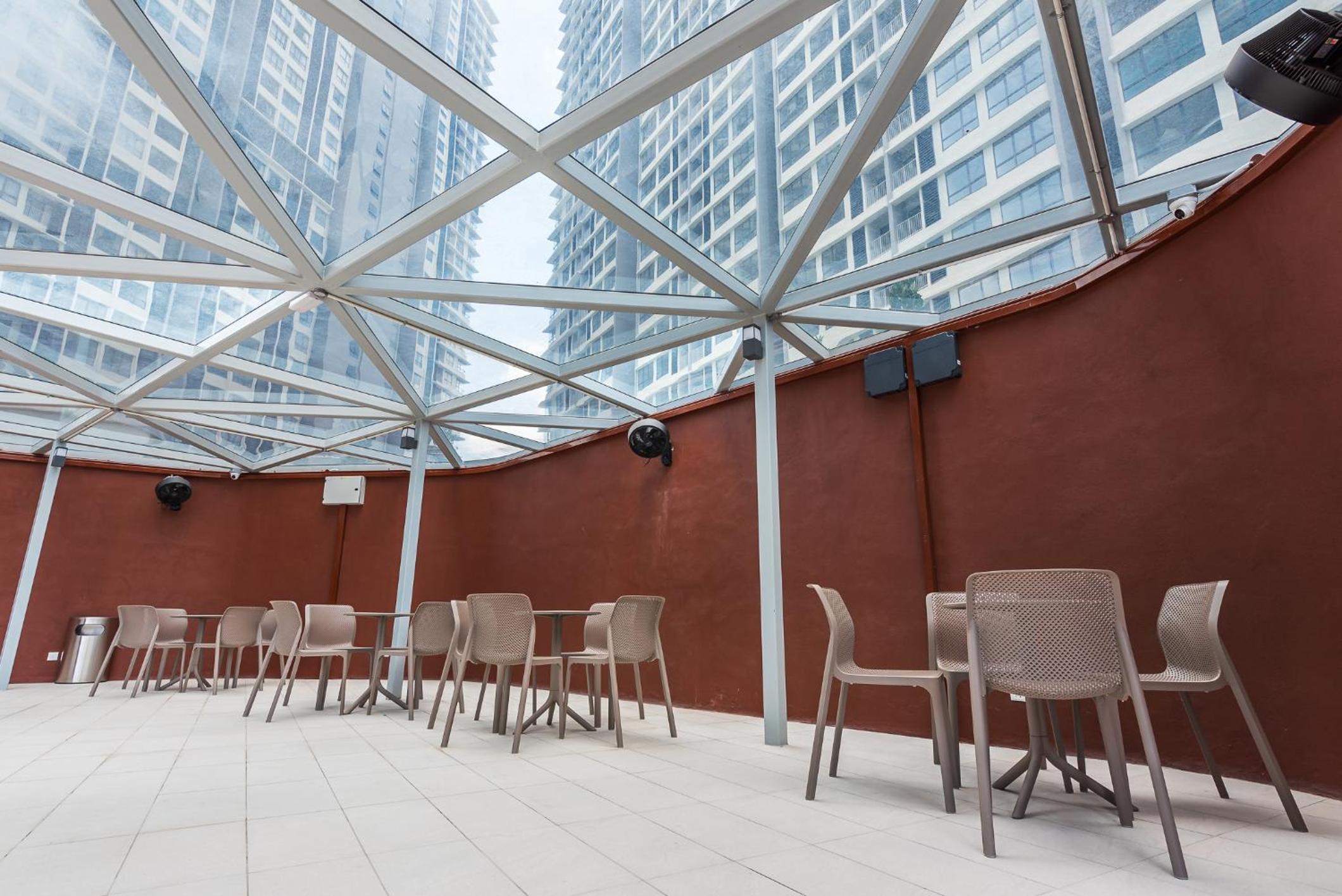 Setia Alam Executive Suite Walking Distance Convention Centre photo 8