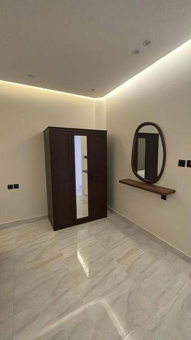 H apartment 1