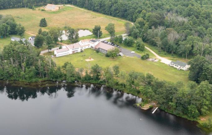 Lake Shore Farm Inn - Property Image 20