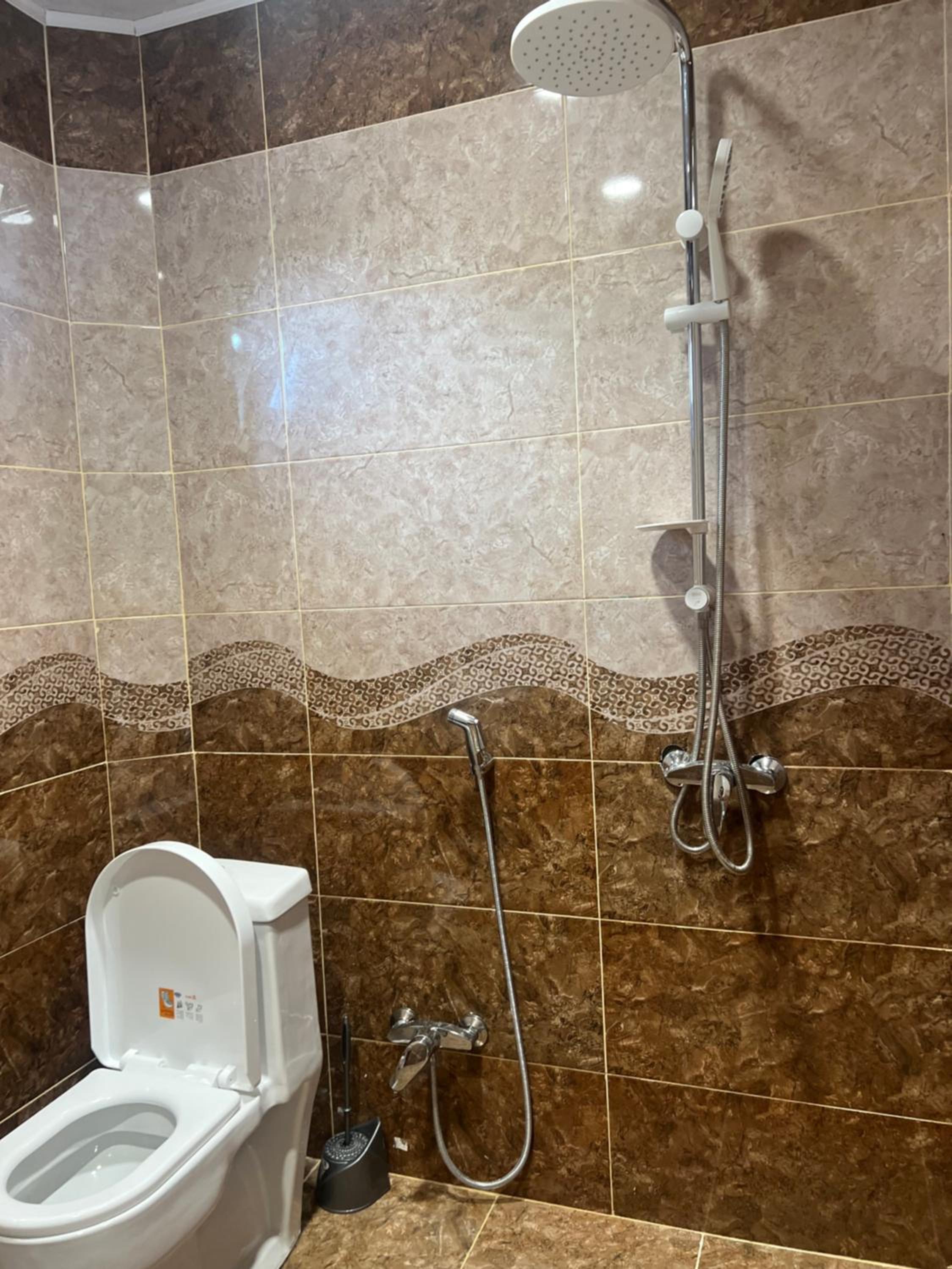 ECO Hotel & Hostel