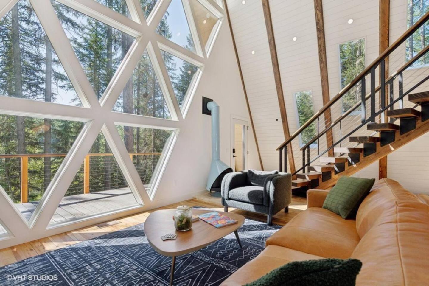 Whitefish Glacier A-Frame Hideaway view 3