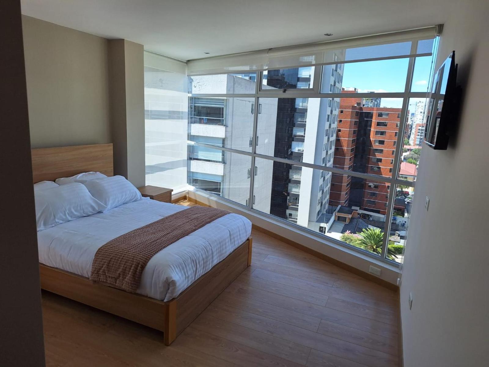 Suite en Iñaquito - Edificio Bernini view 3