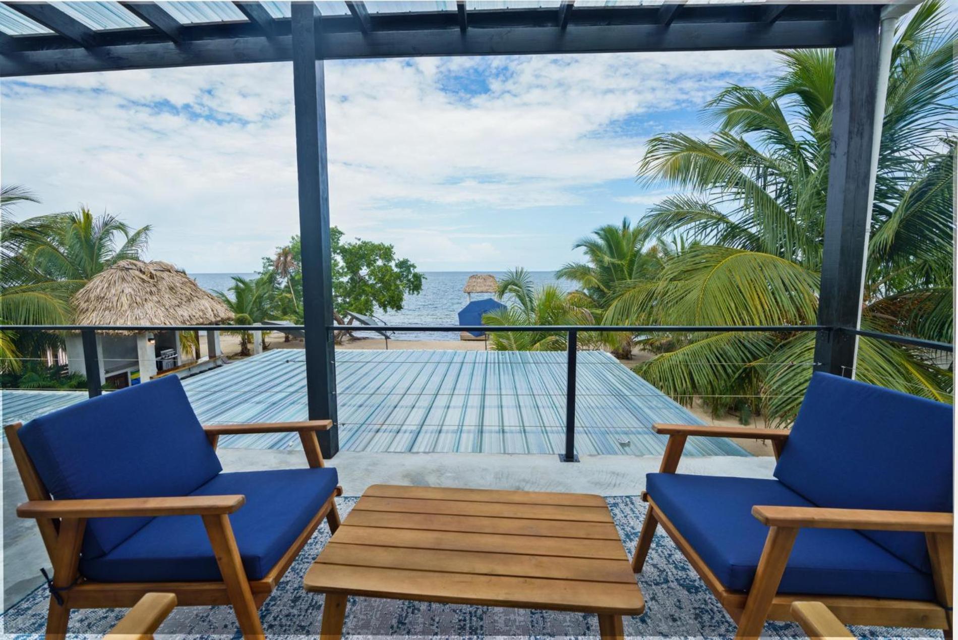 Oceanfront 3 Bedroom - Conmigo Villas South