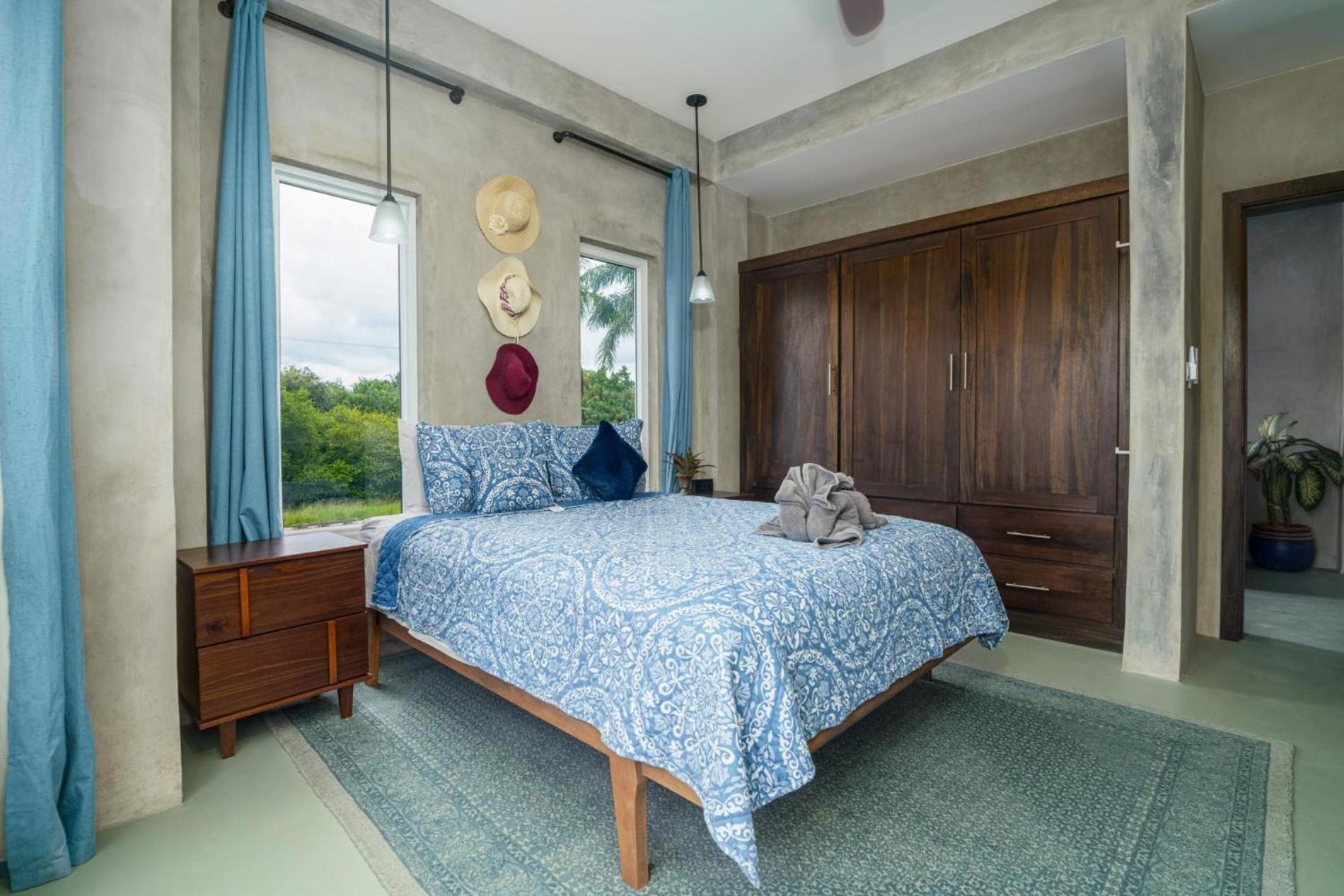 Oceanfront 3 Bedroom - Conmigo Villas South