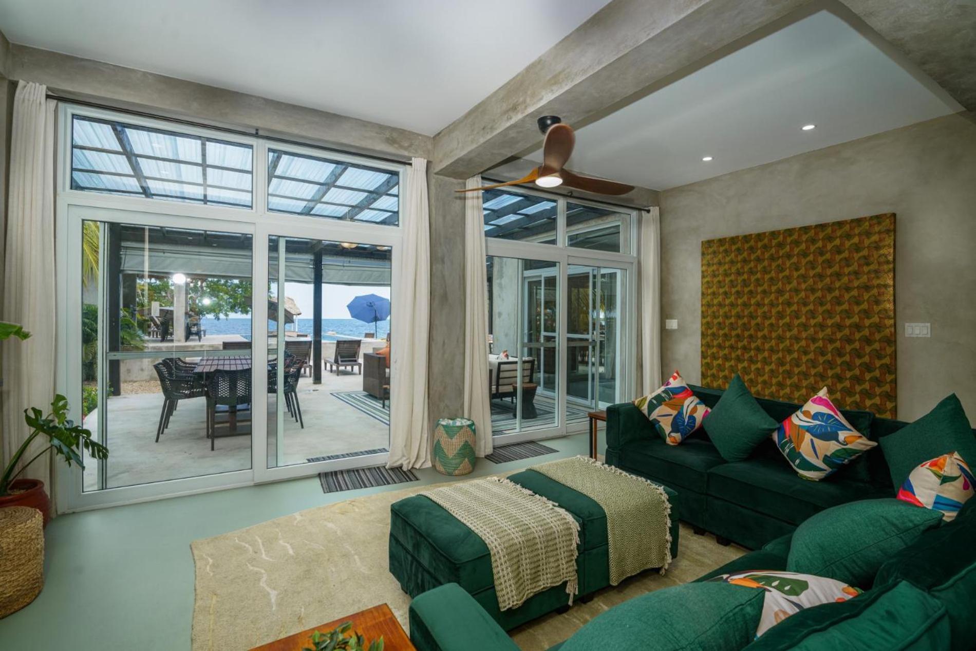 Oceanfront 3 Bedroom - Conmigo Villas North