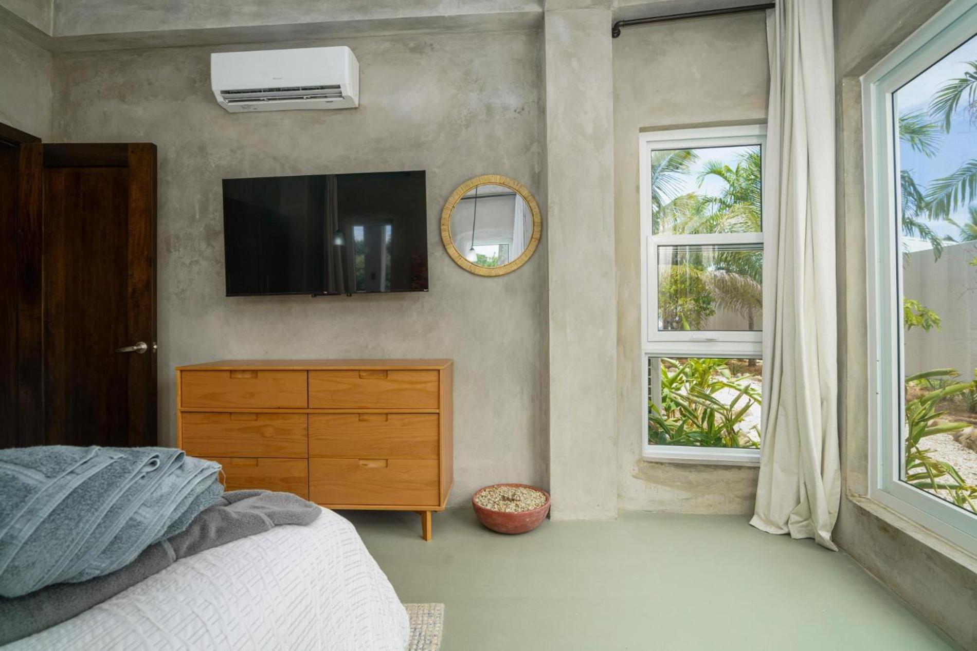 Oceanfront 3 Bedroom - Conmigo Villas North