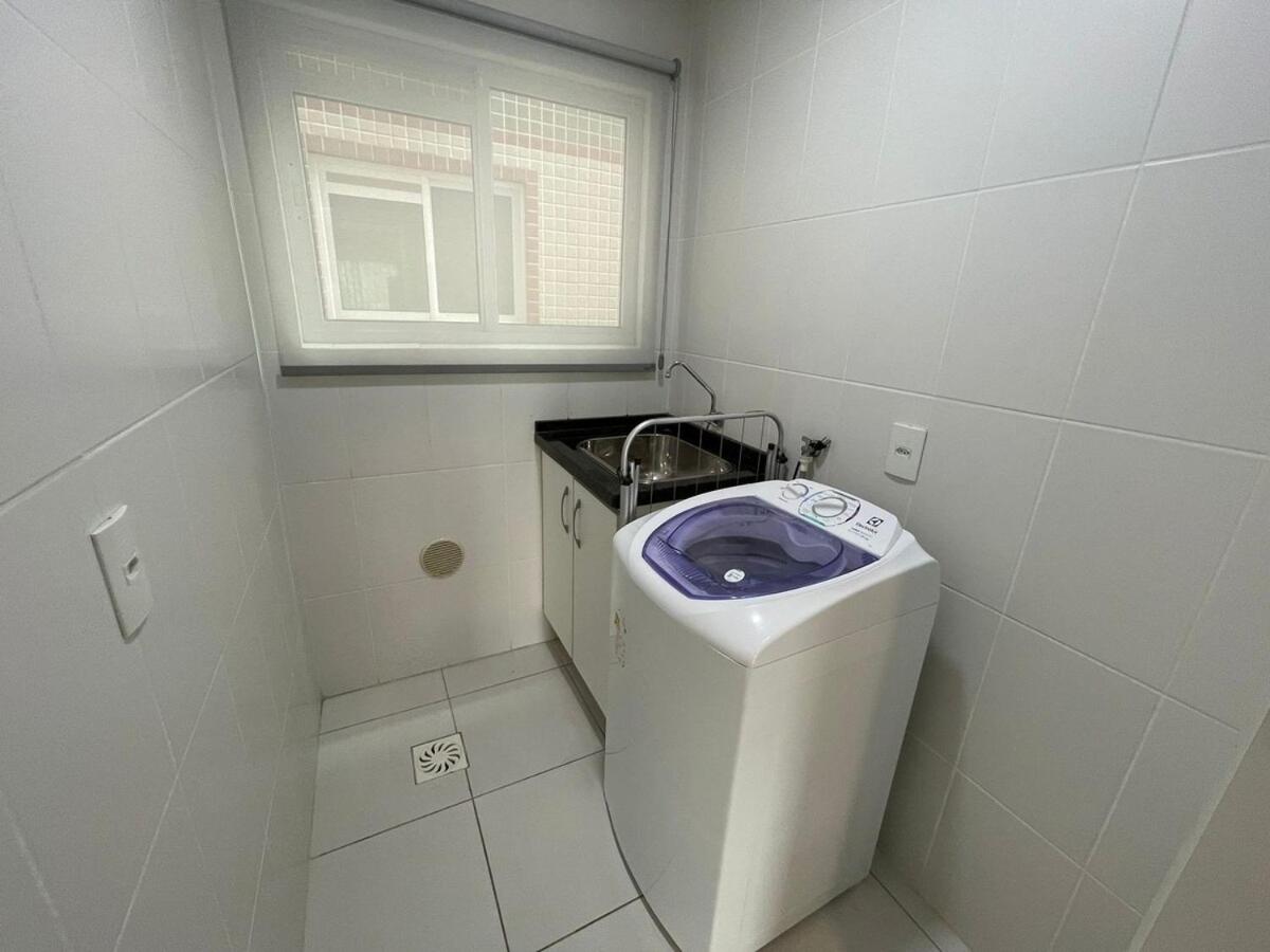 Cód 39 - Apartamento a 80 metros do Mar