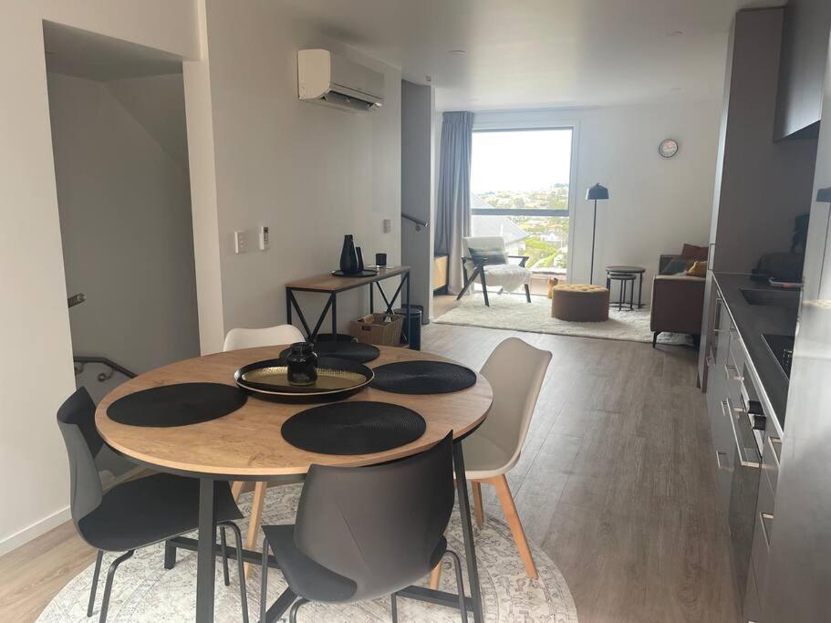 Brand new Convenient 2 Bedroom Apartment in Mornington Dunedin